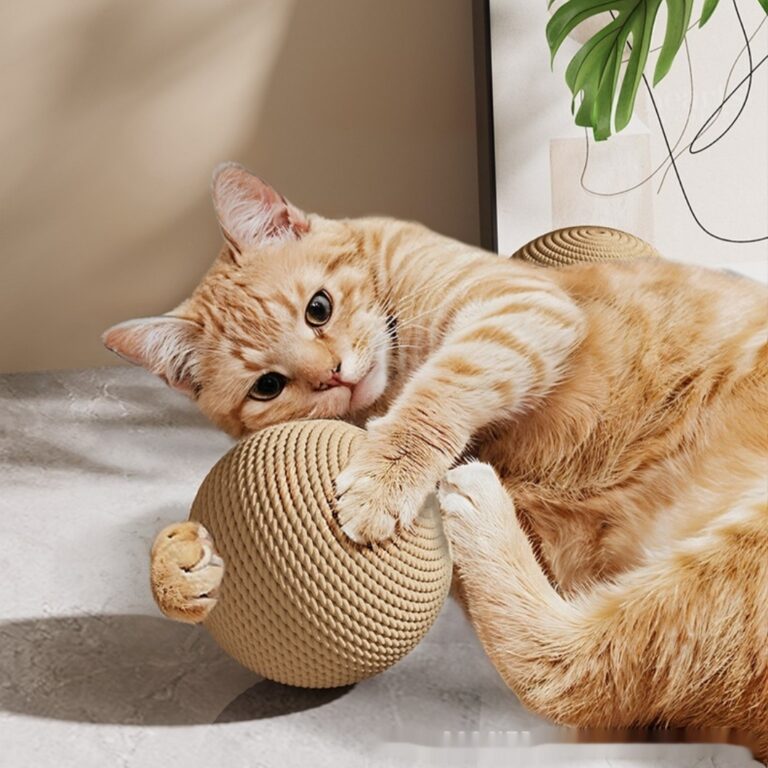 Natural Sisal Cat Scratching Ball