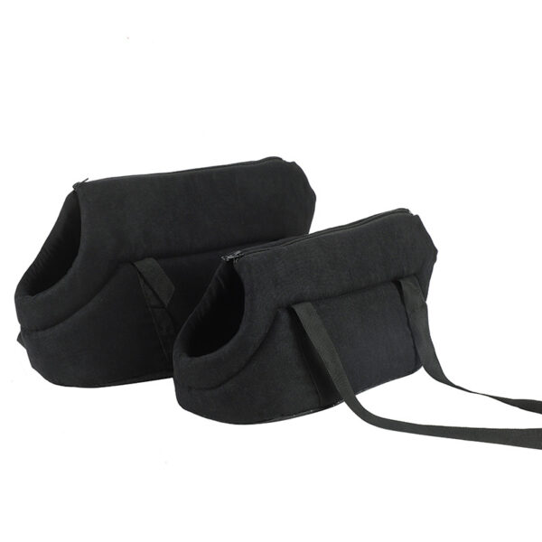 Portable Foldable Pet Carrier for Dogs & Cats product image Portable Foldable Pet Carrier for Dogs & Cats product image