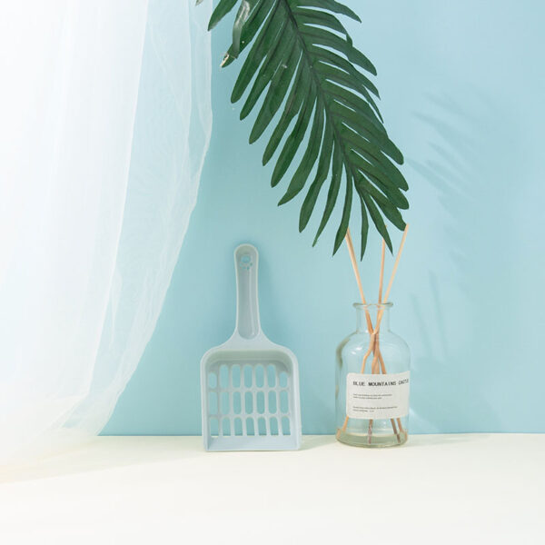 Plastic Cat Litter Shovel product image