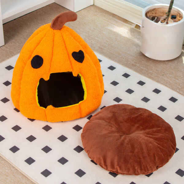 Halloween Pumpkin Pet Bed for Dogs & Cats product image Halloween Pumpkin Pet Bed for Dogs & Cats product image